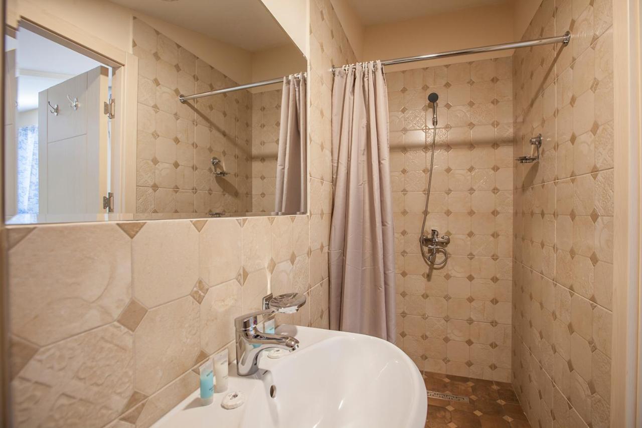 Caravan Villa Tbilisi Ngoại thất bức ảnh