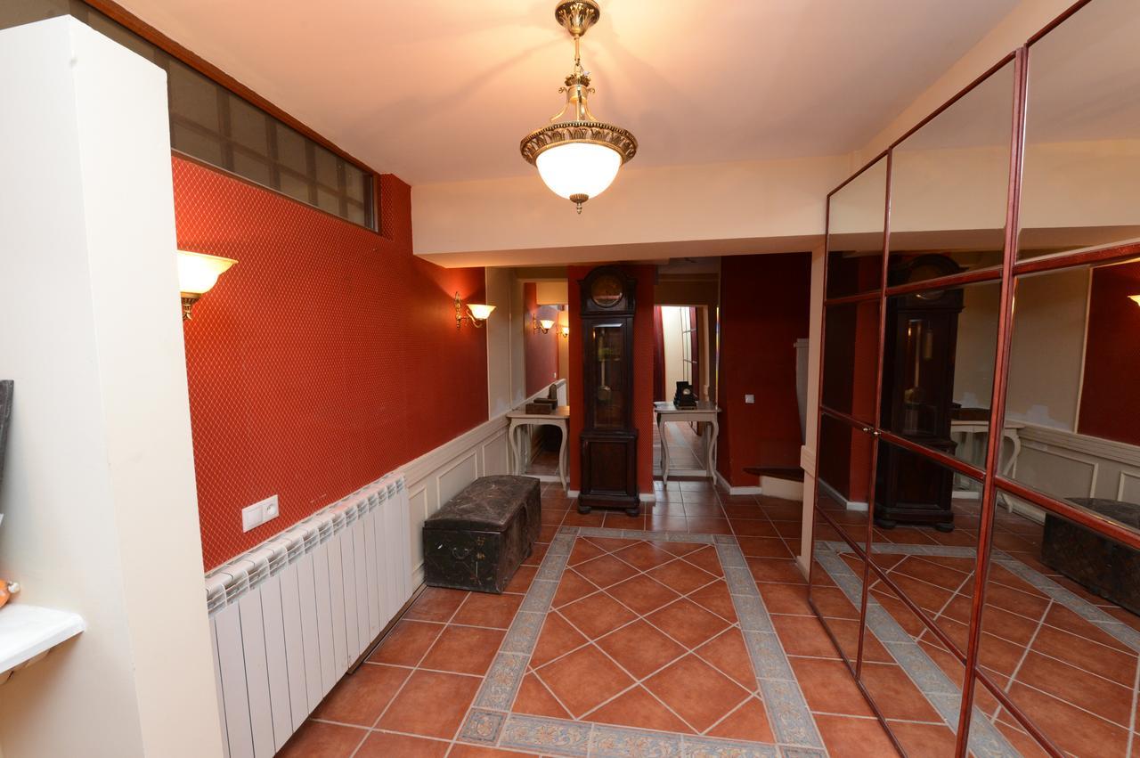 Caravan Villa Tbilisi Ngoại thất bức ảnh