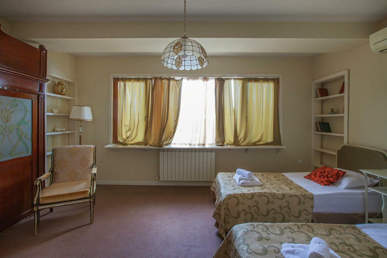 Caravan Villa Tbilisi Ngoại thất bức ảnh