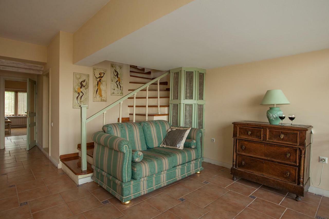 Caravan Villa Tbilisi Ngoại thất bức ảnh