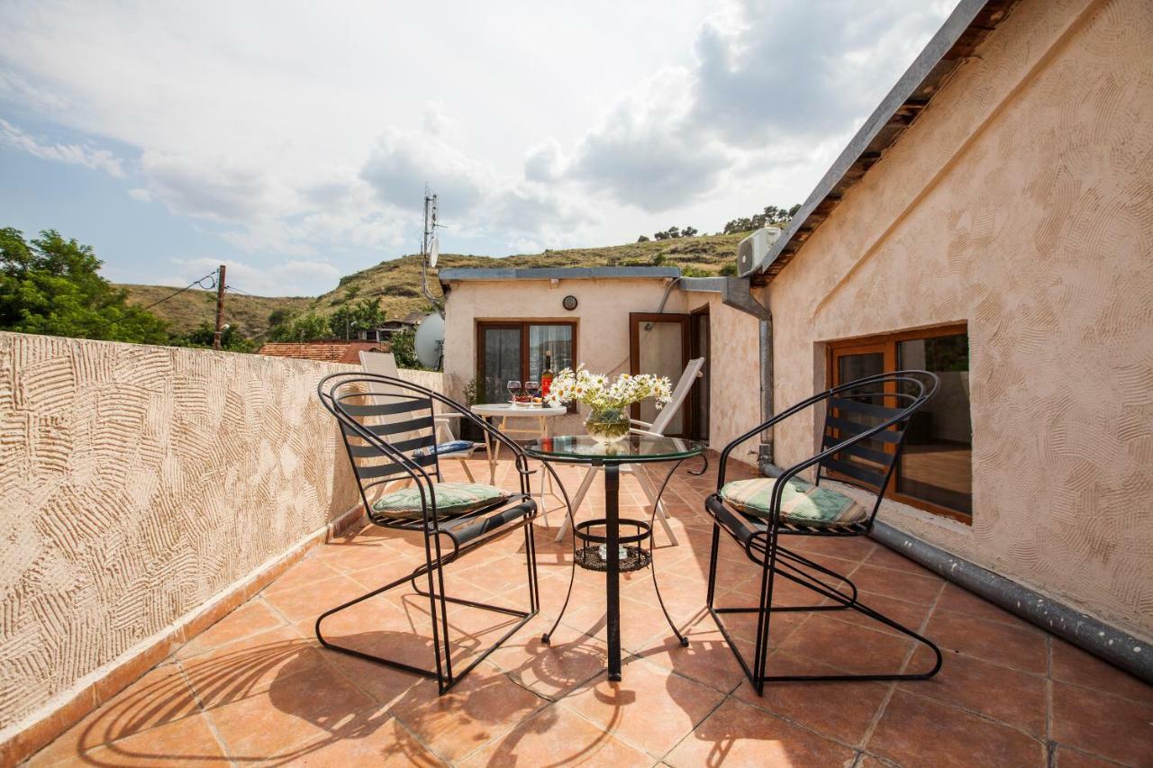 Caravan Villa Tbilisi Ngoại thất bức ảnh